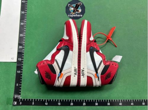 Jordan Air Jordan 1 Retro High Off-White Chicago High Top Sneakers White and Red