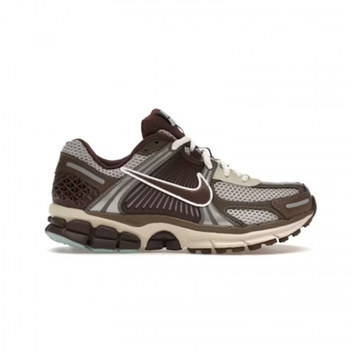 Nike Zoom Vomero 5 Chunky Sneakers Brown and Beige