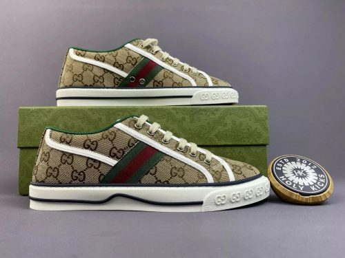 Gucci Tennis 1977 Low Top Sneakers Beige and Green