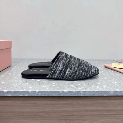 Miu Miu Knit Mules Casual Slippers Black and White