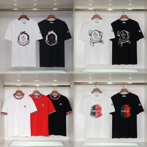 Moncler Graphic Print Cotton T-Shirt Multicolor