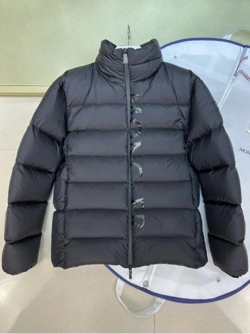 Moncler Acorus Lightweight Puffer Jacket Black