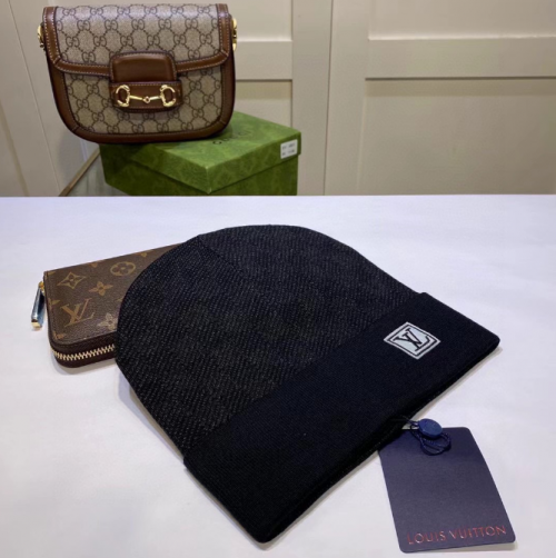 Louis Vuitton LV Beanie Knit Hat Black