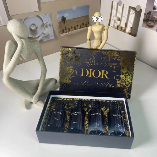 Dior Sauvage Gift Set Fragrance Perfume Set Multicolor