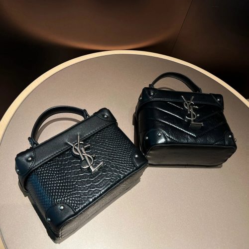 Saint Laurent YSL Vanity Case Chic Leather Handbag Black