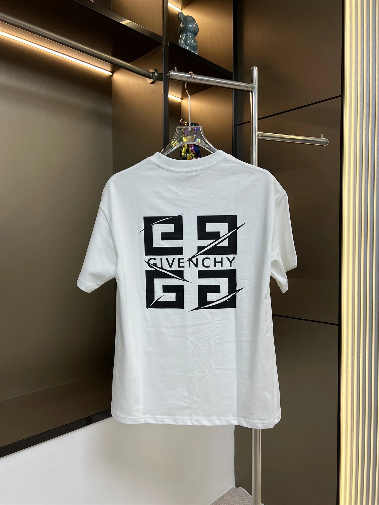 白色 白色