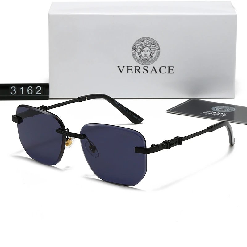 3 3