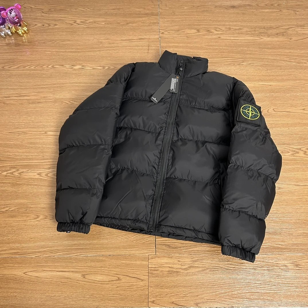 9 9