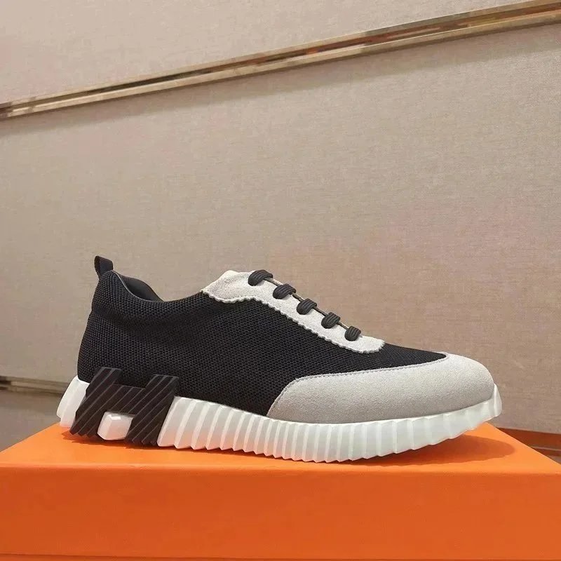 黑灰色 黑灰色