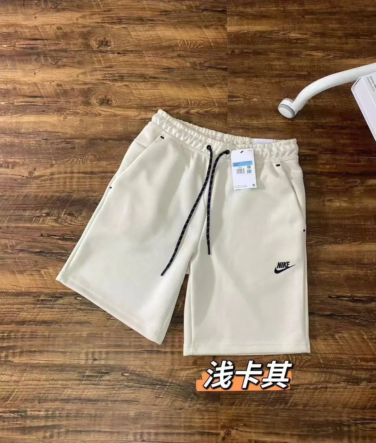 卡其色 卡其色