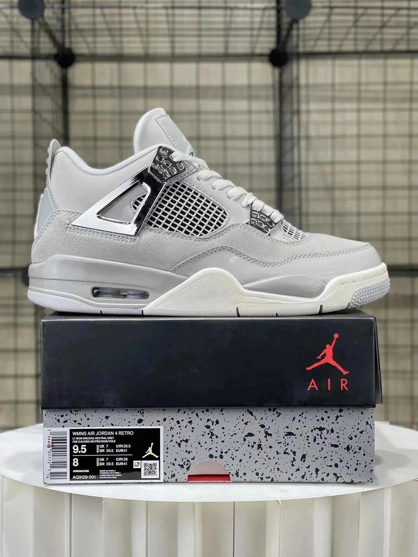 4 4