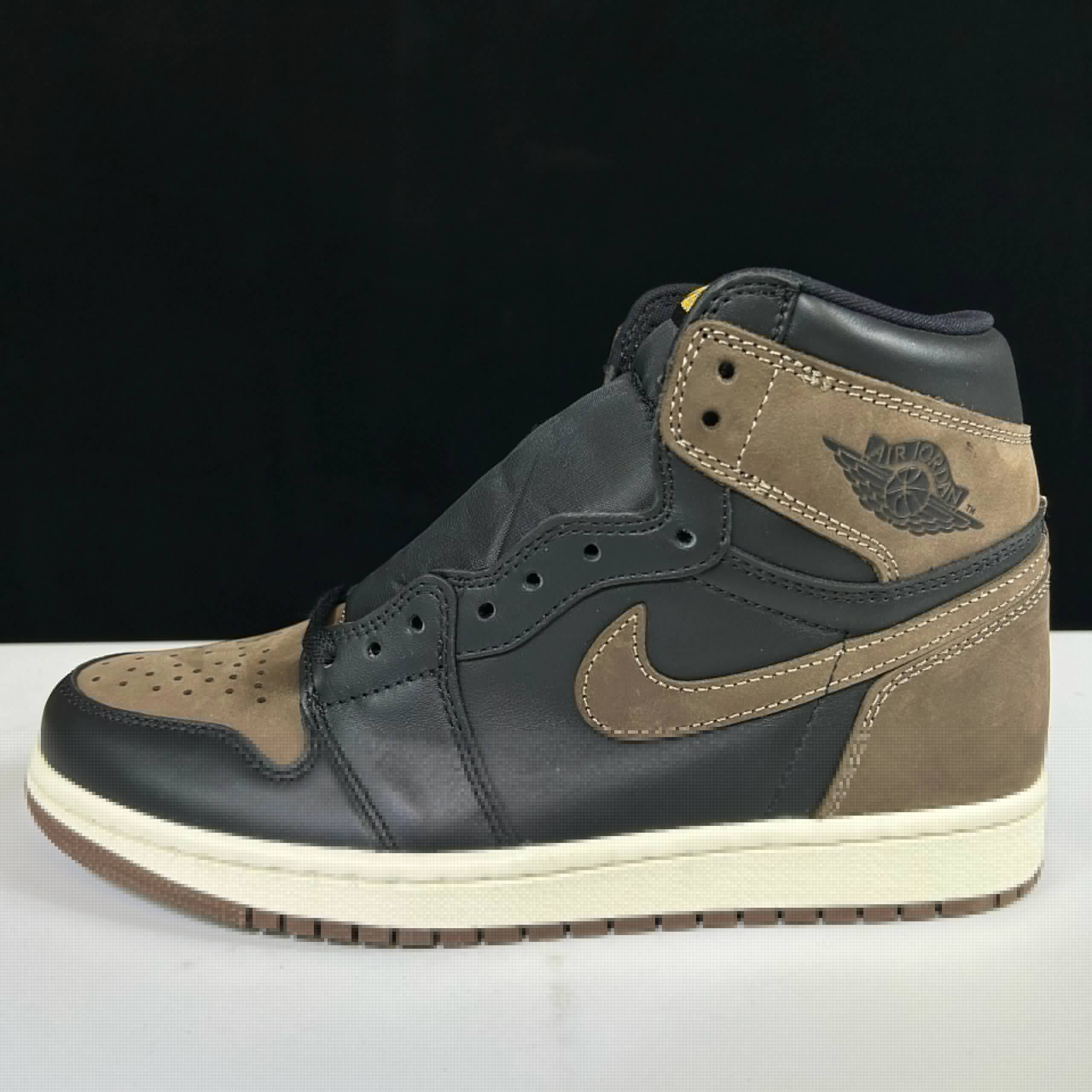 Aj1 摩卡黑粽 DZ5485-020 Aj1 摩卡黑粽 DZ5485-020