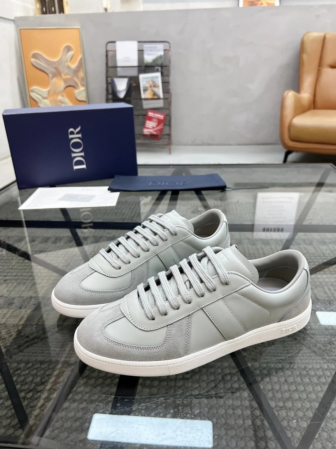 4 4