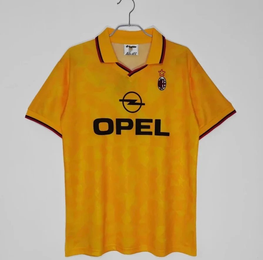 9596AC Milan Two Guest 9596AC Milan Two Guest