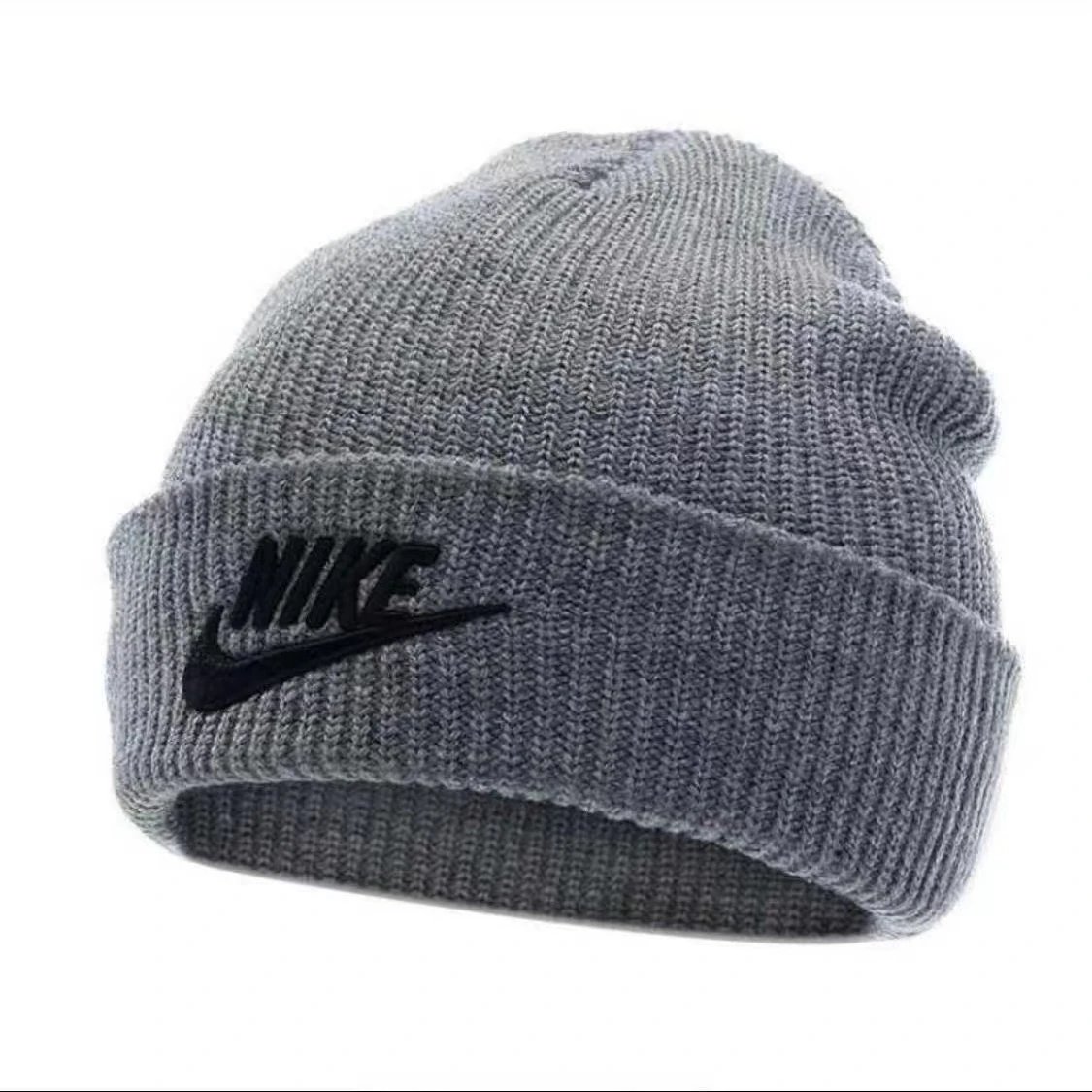 3 3