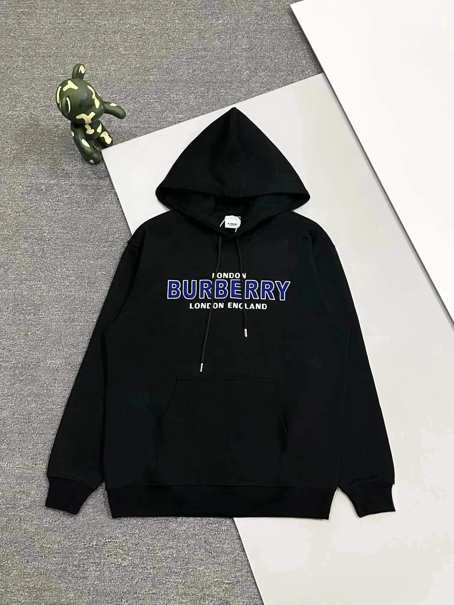 09 09
