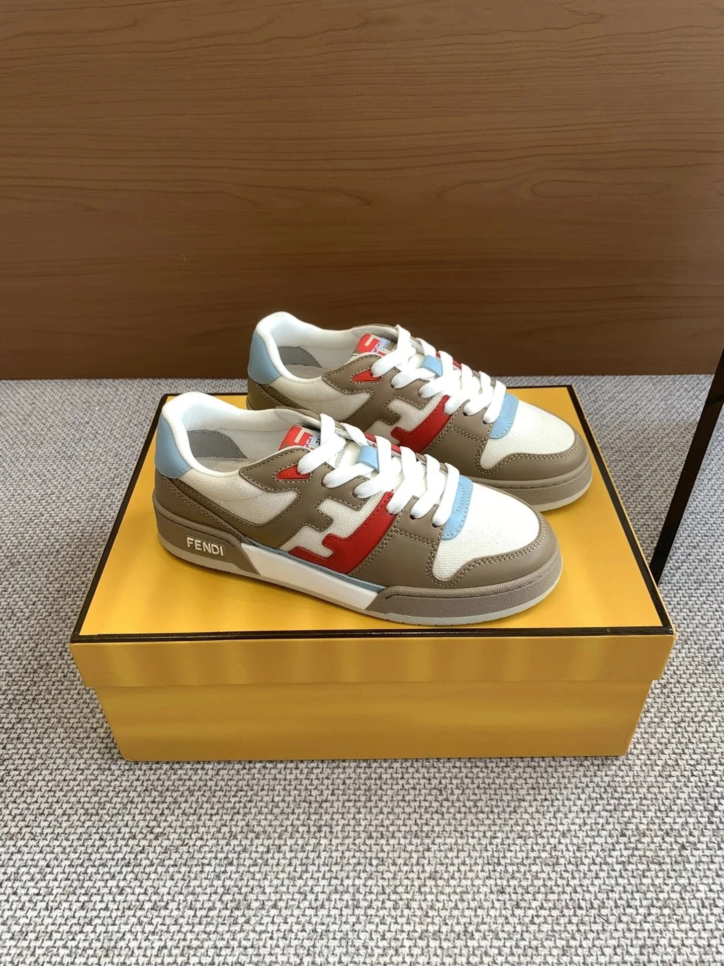 7 7