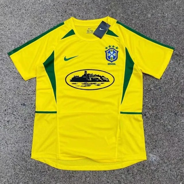 黄色巴西恶魔岛刻 黄色巴西恶魔岛刻