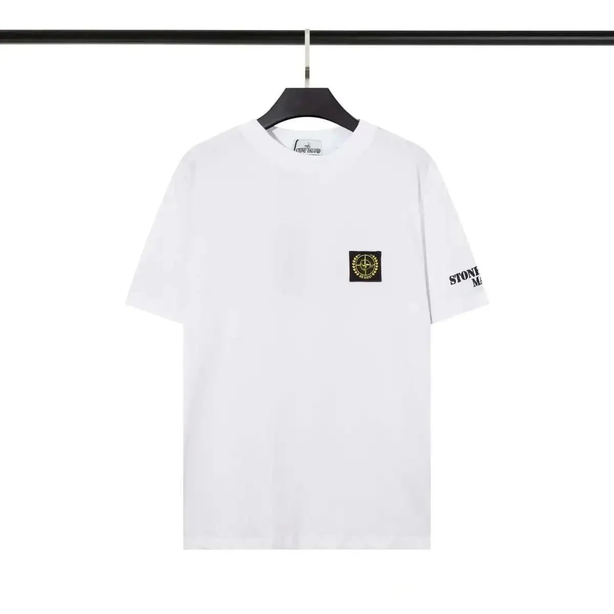 32 32