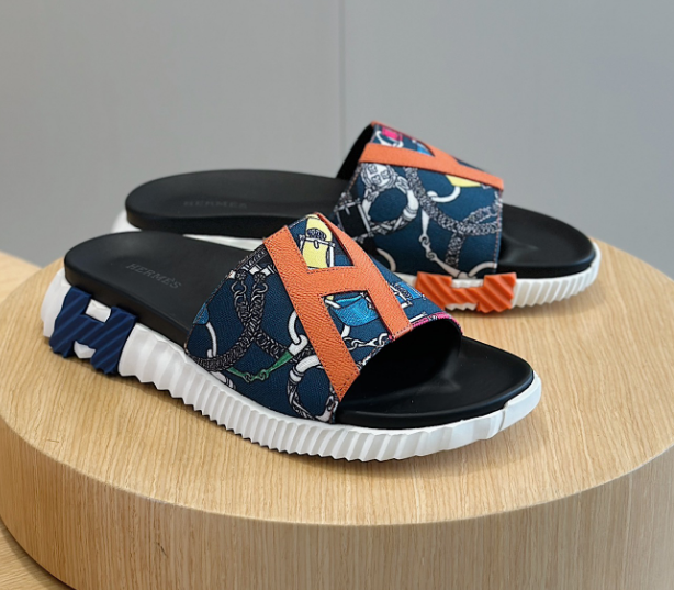 03 03