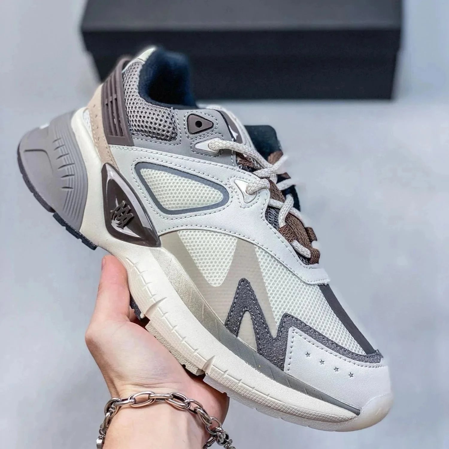 31 31