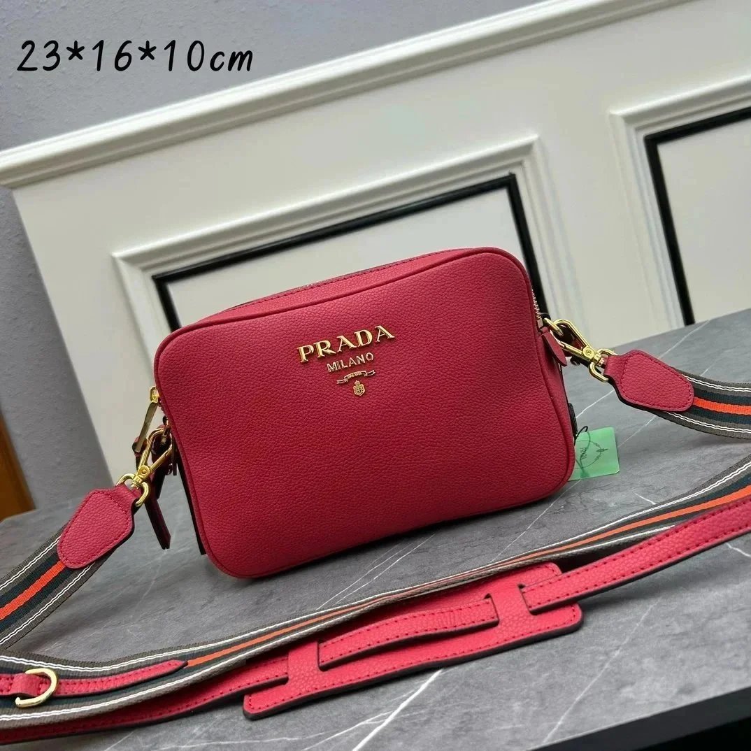 3 3