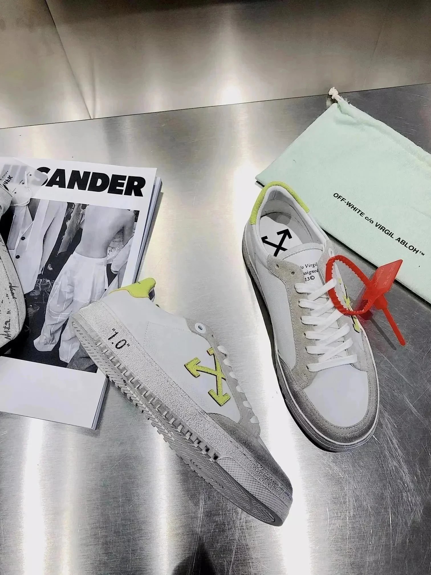 29号色 29号色