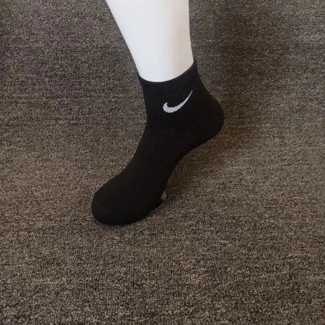 黑色中筒毛巾底 黑色中筒毛巾底