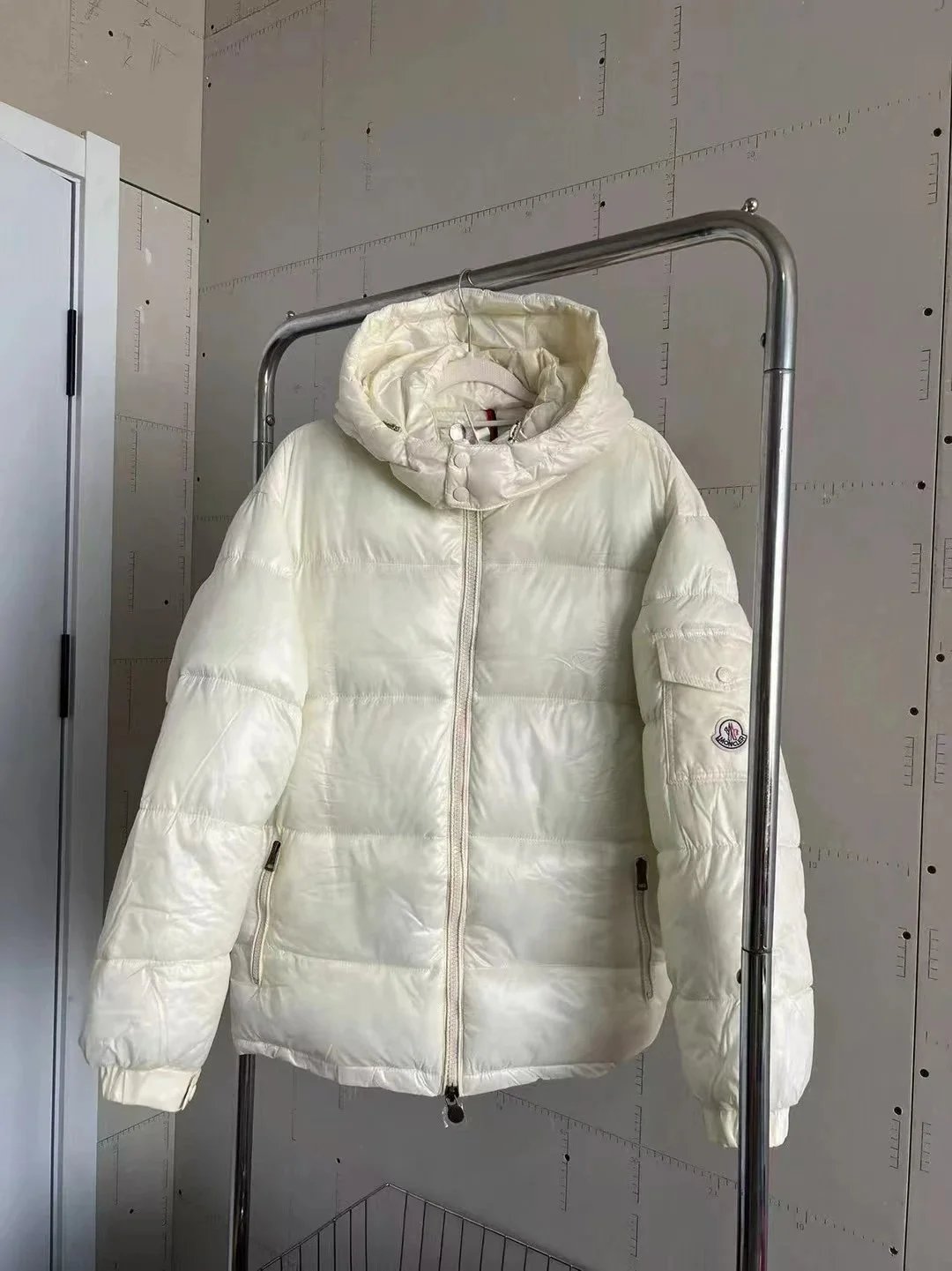 35 35