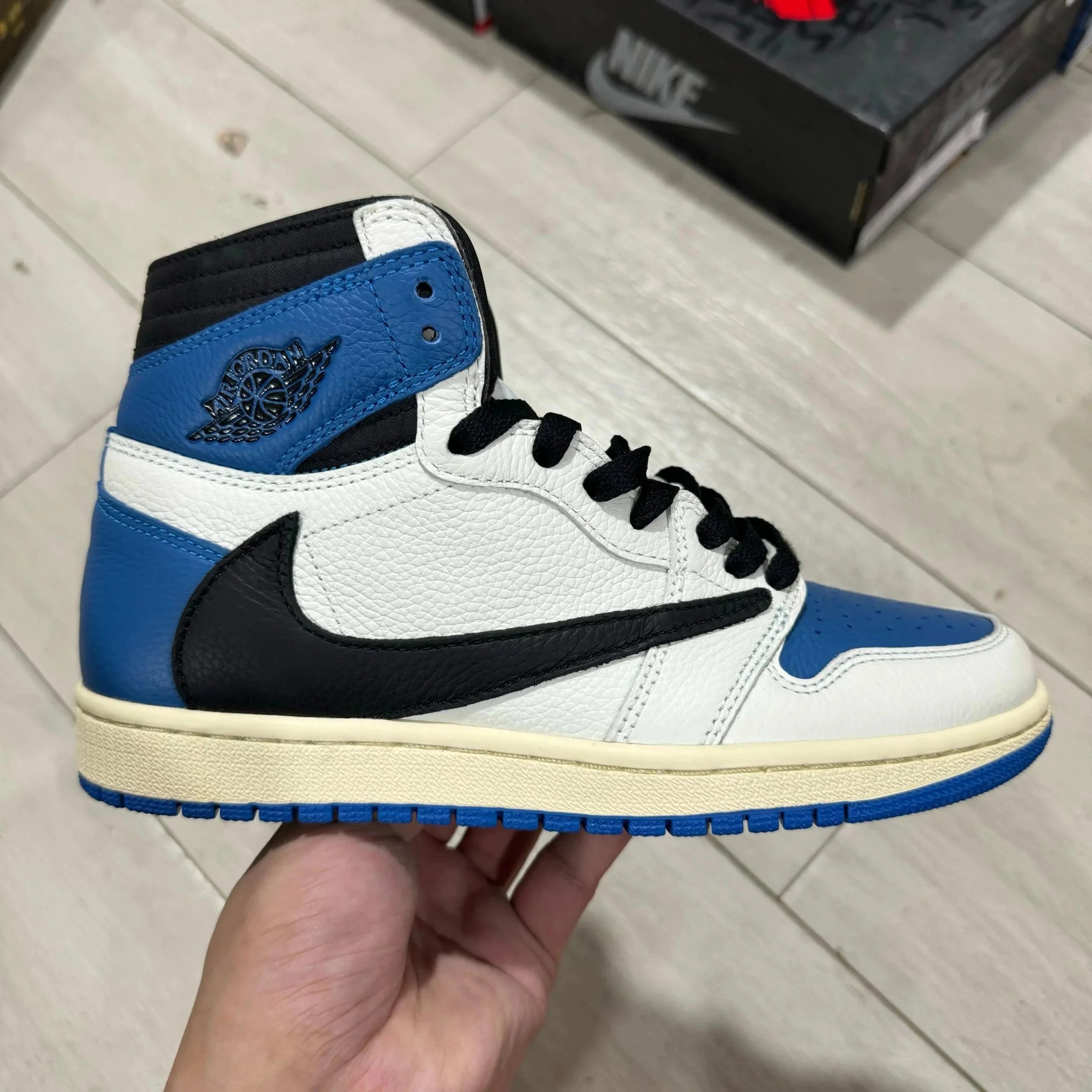 闪电倒钩高帮 闪电倒钩高帮