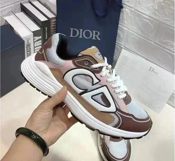 25 25