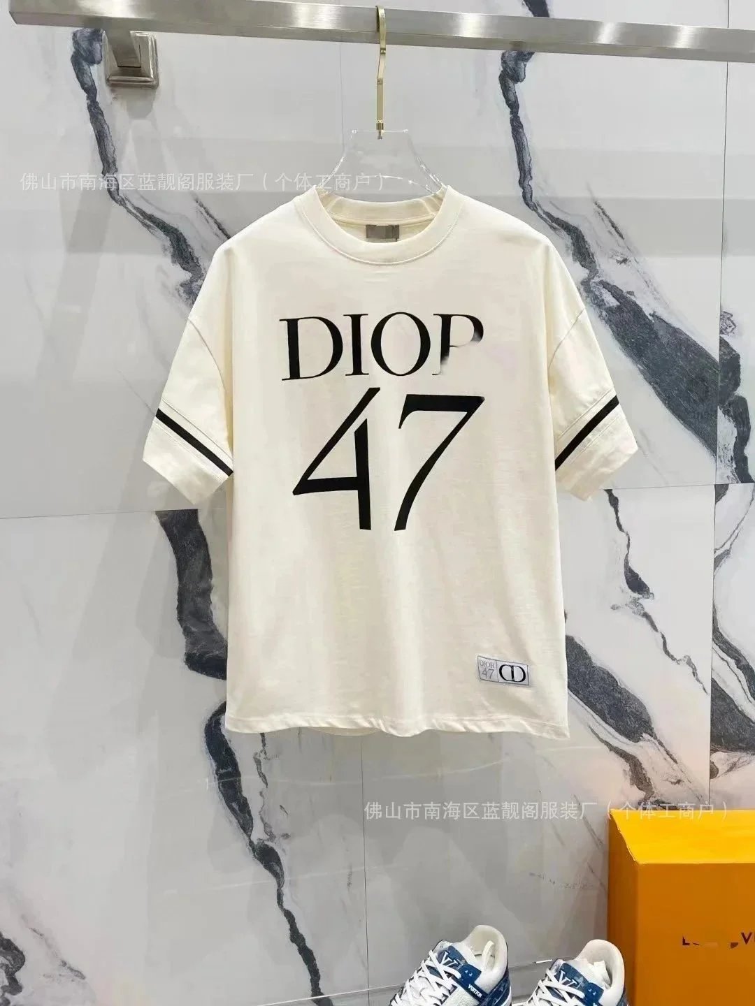 D08杏色 D08杏色