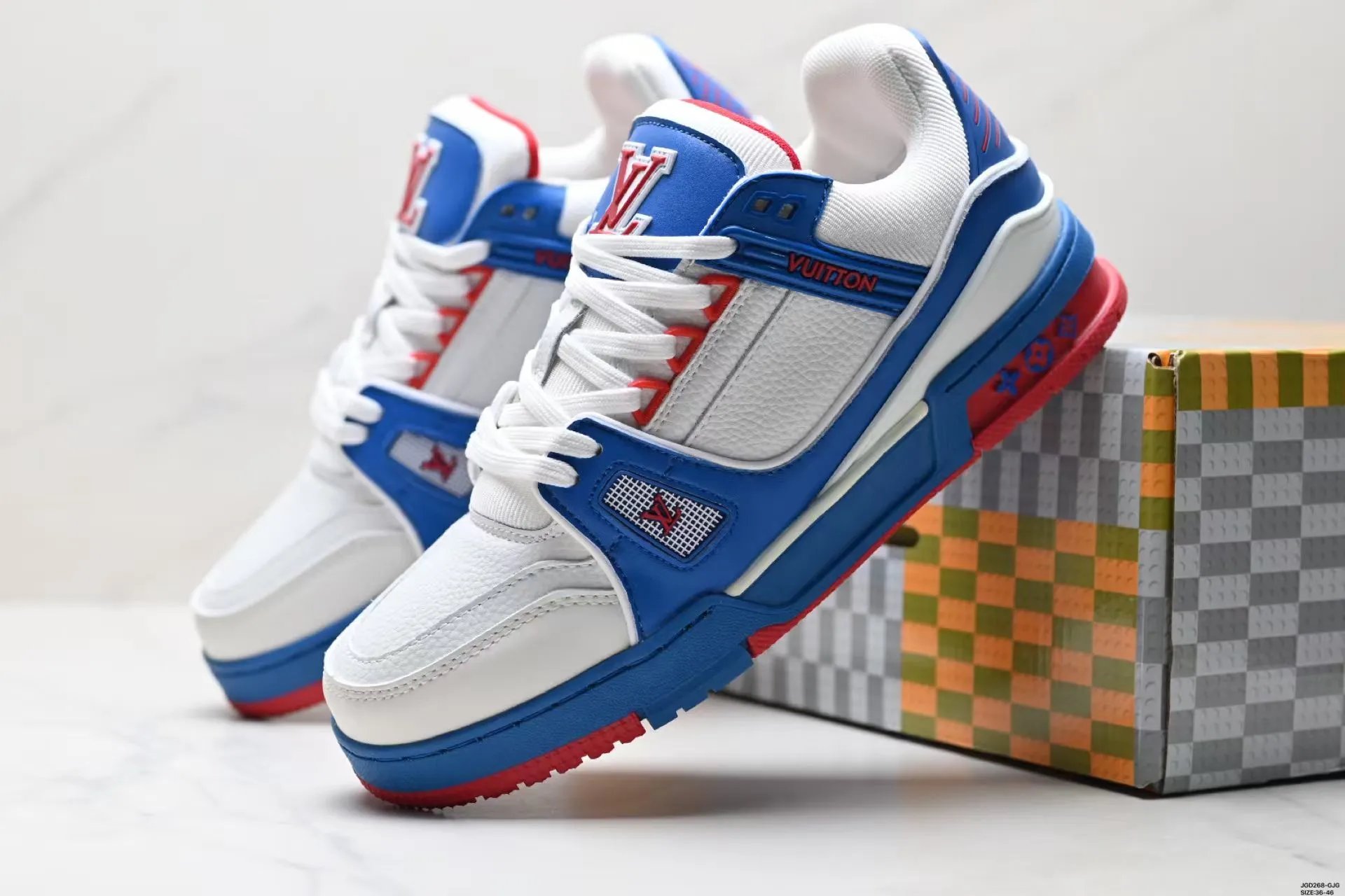 25 25