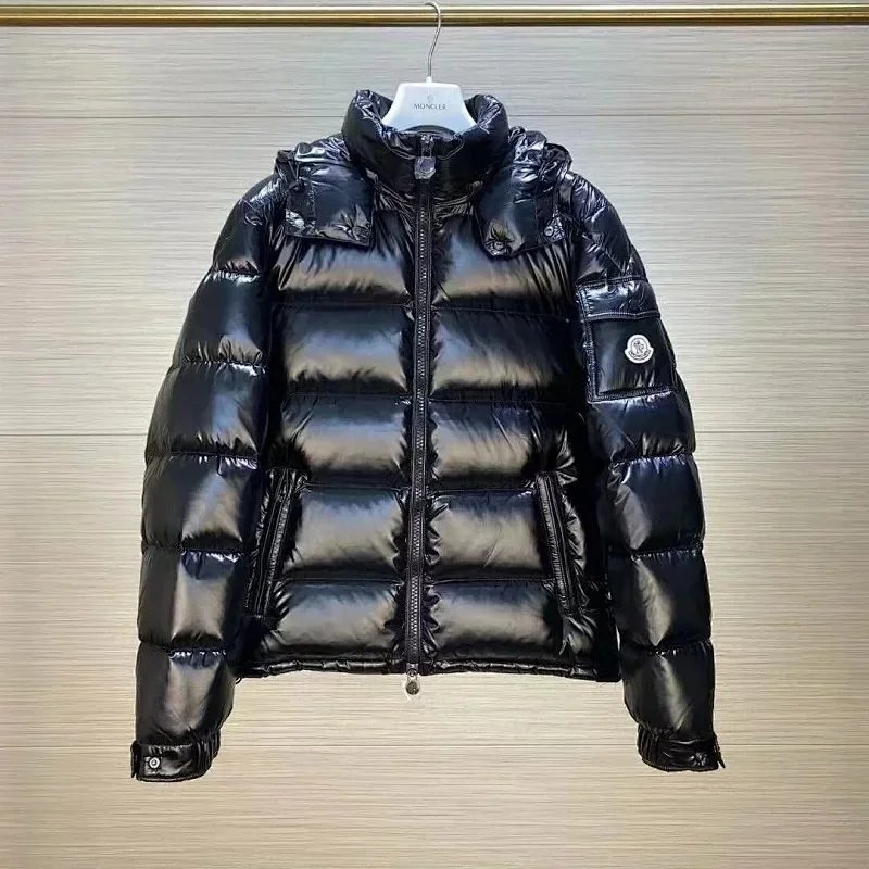 Moncler黑色-白标 Moncler黑色-白标