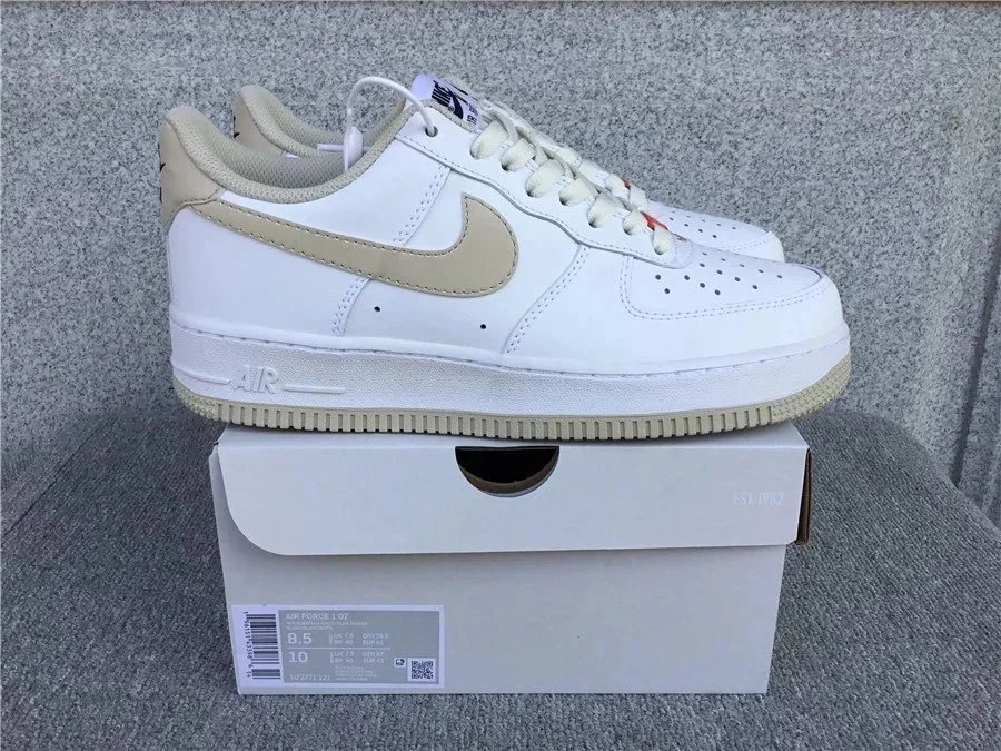 9 9