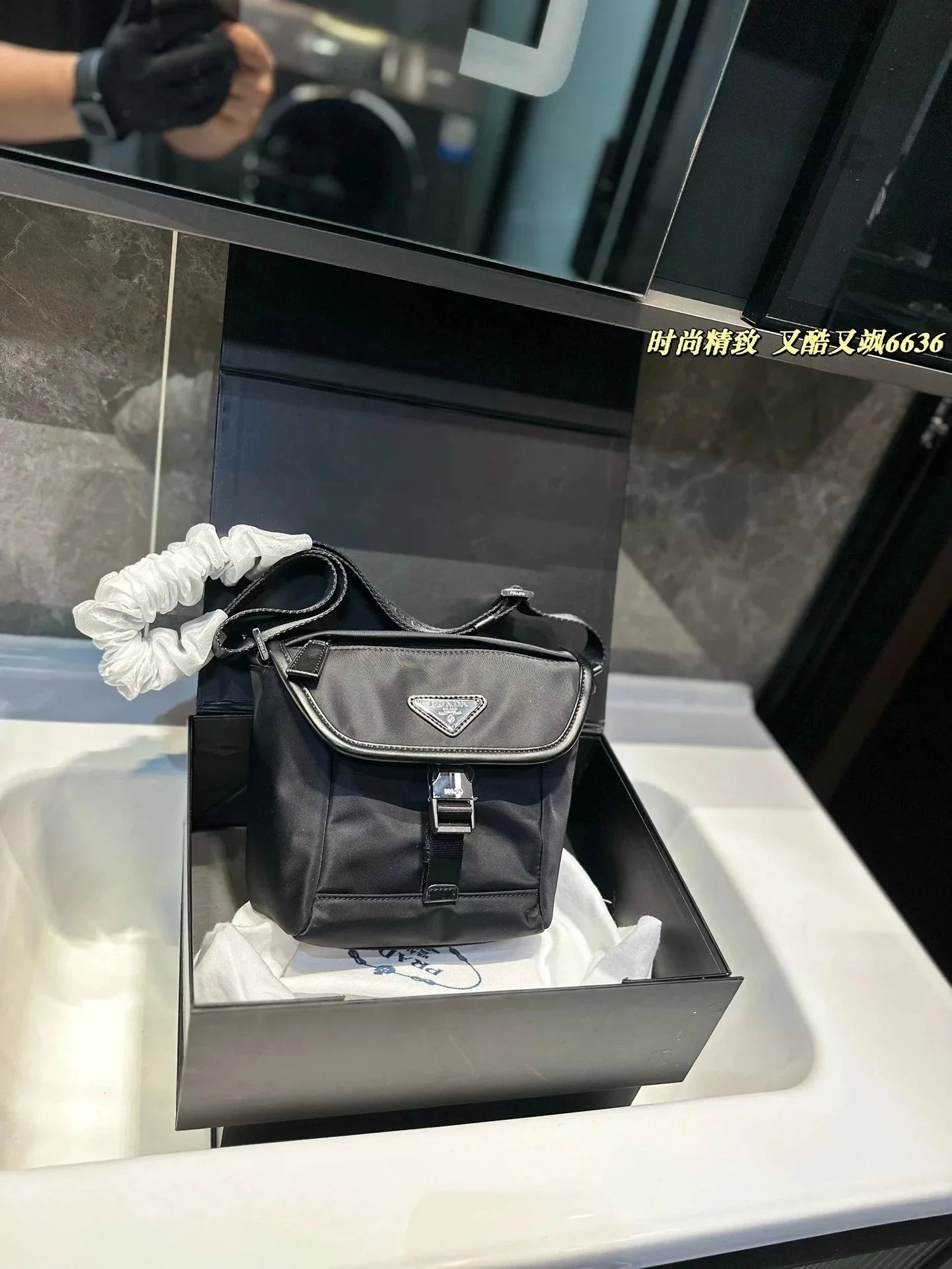 050404042-2(Size:16*15*8cm) 050404042-2(Size:16*15*8cm)