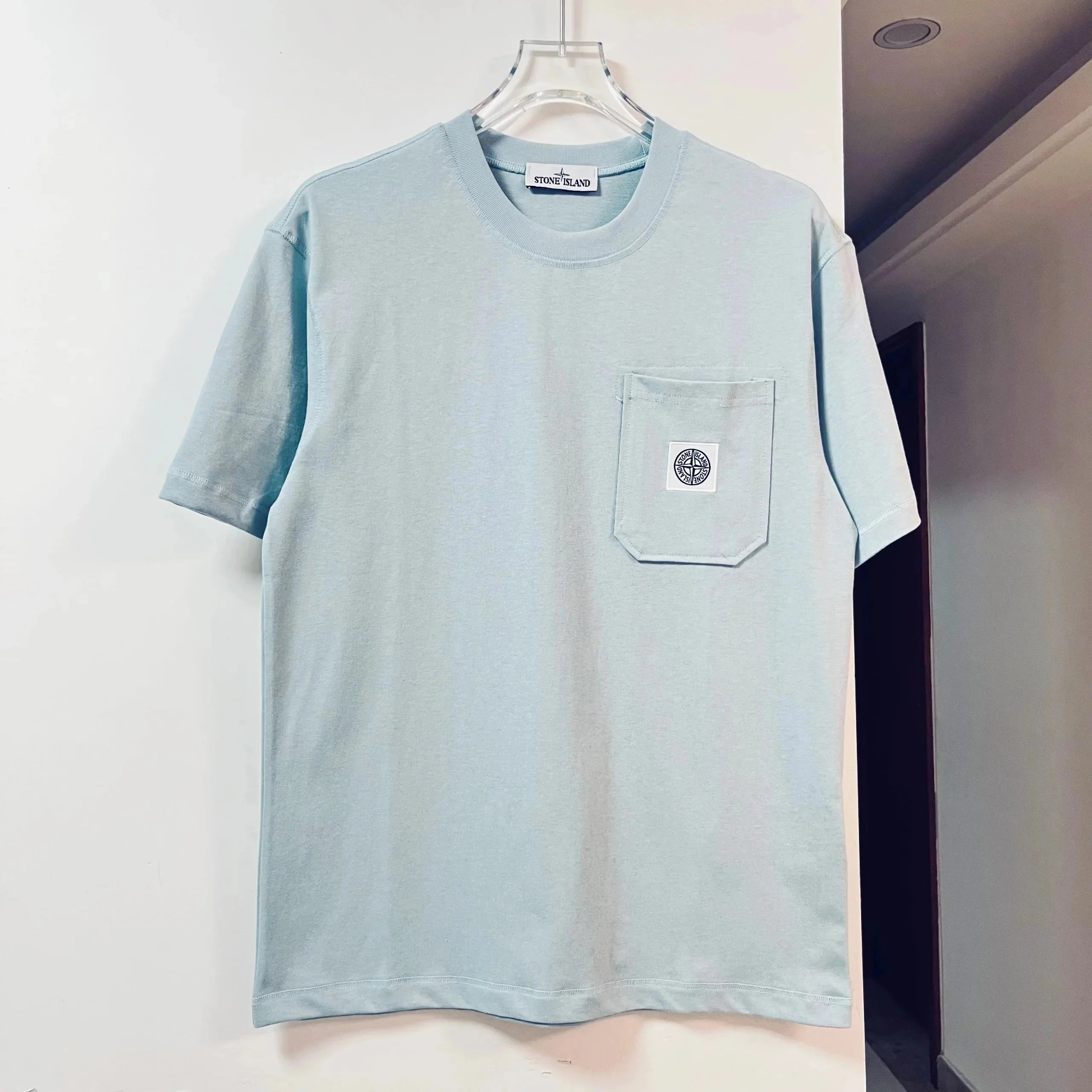 9 9