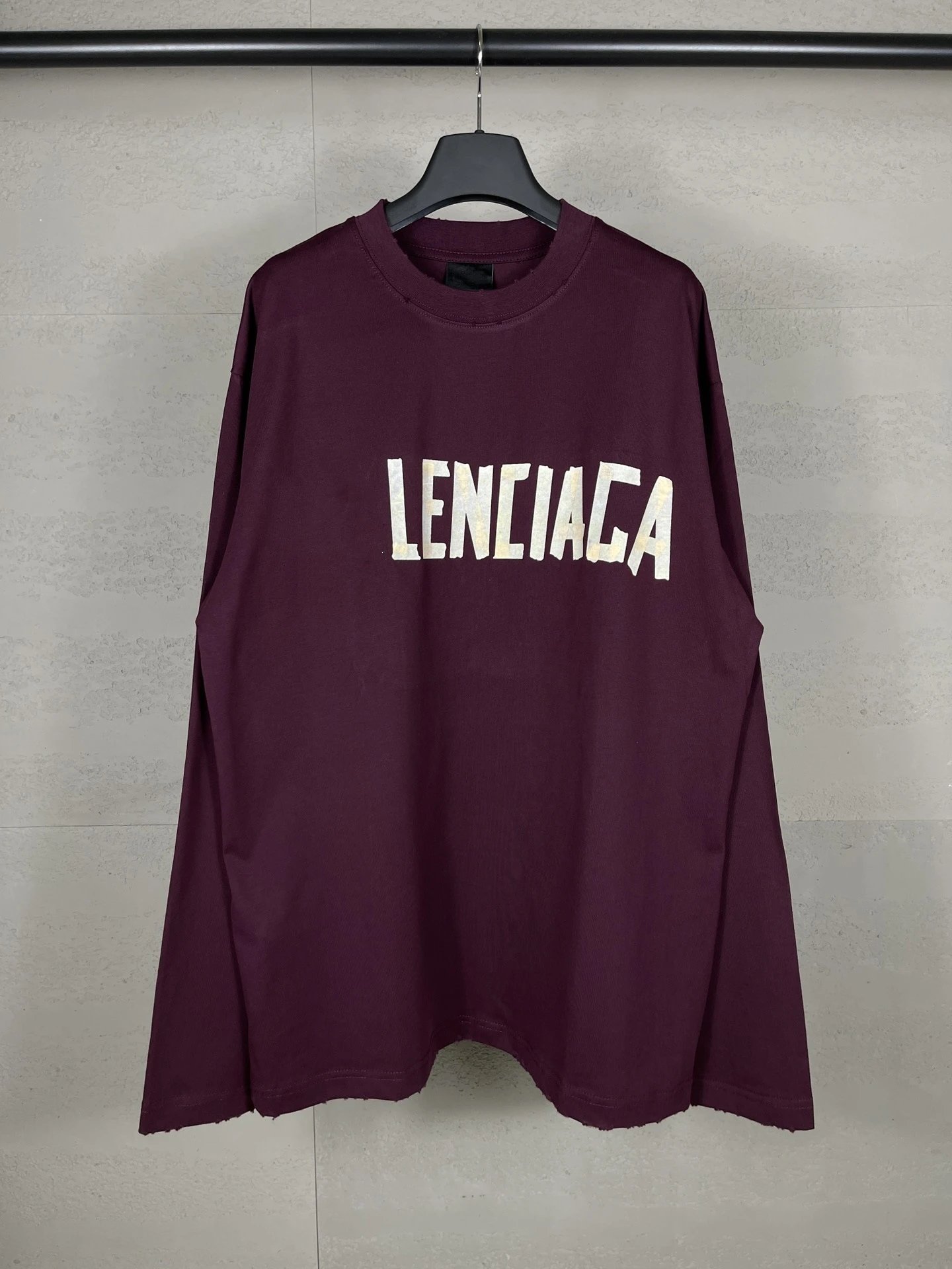 酒红色 酒红色