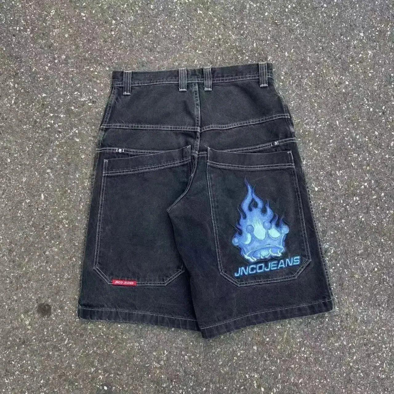 35 35