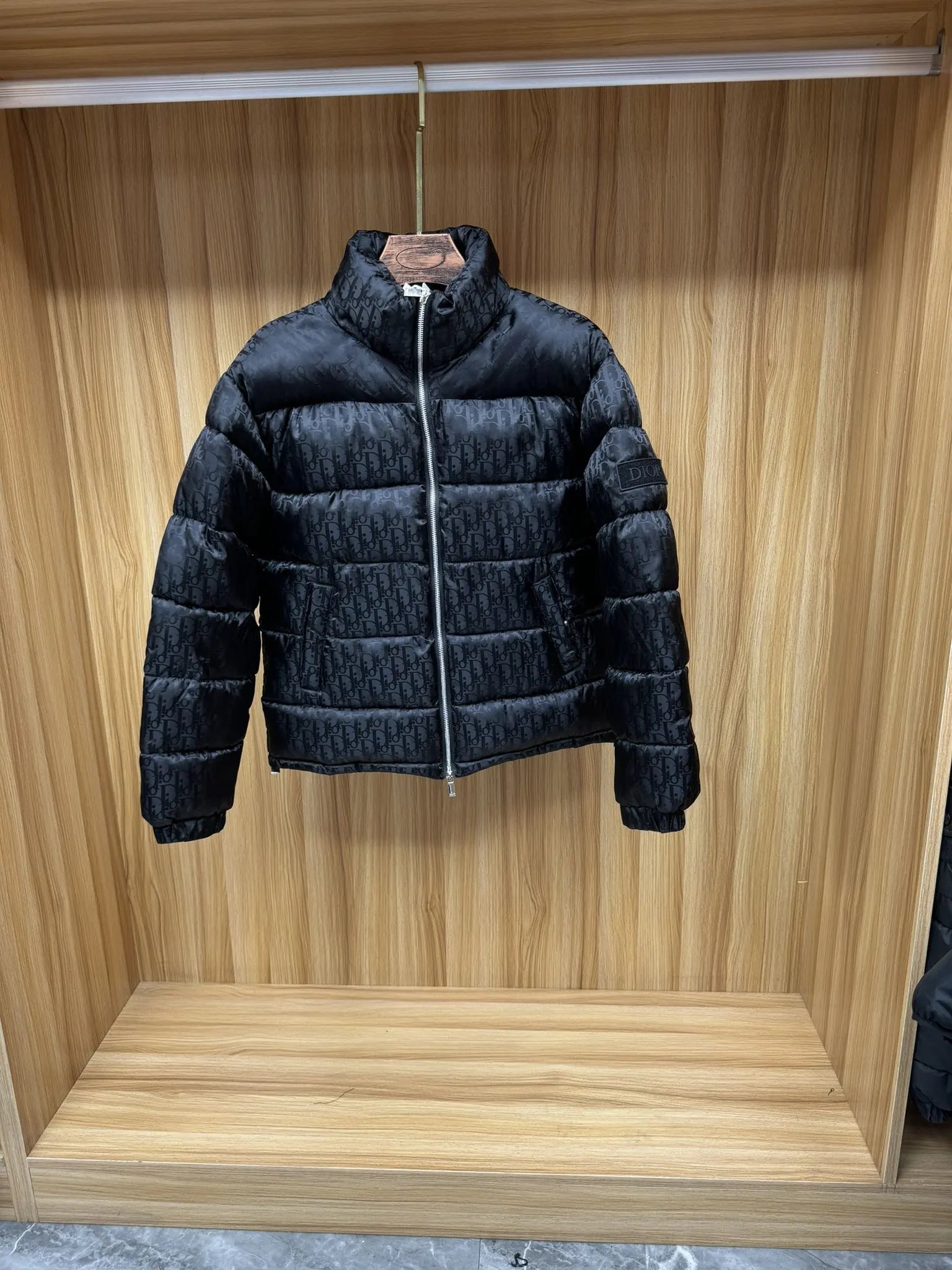 29黑色 29黑色