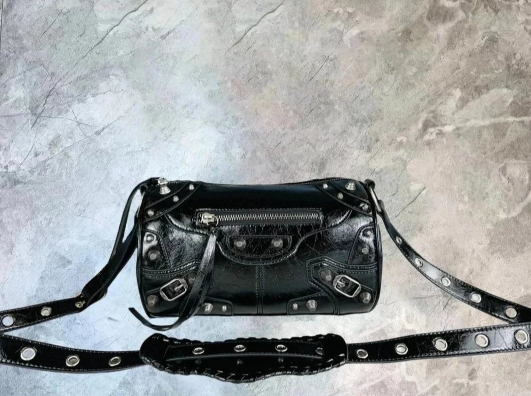 24x15x11 24x15x11