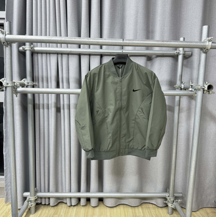 B-3军绿色
