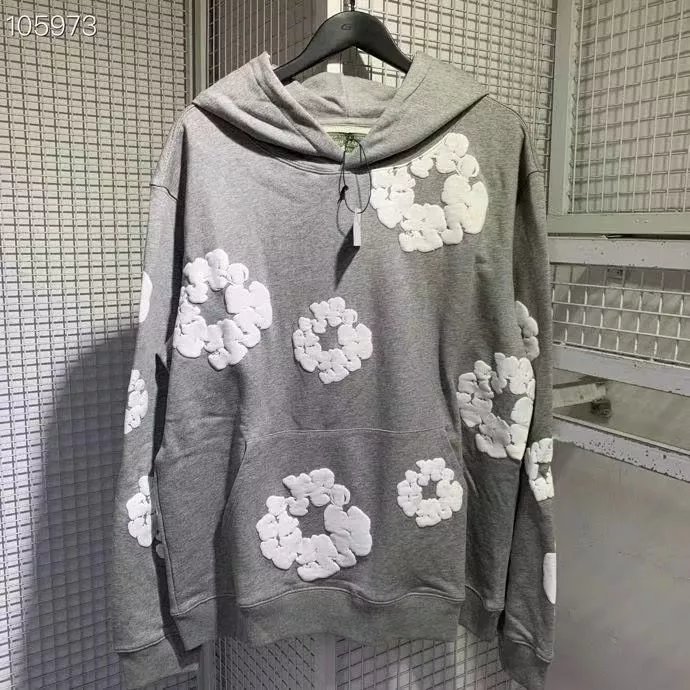 灰色上衣