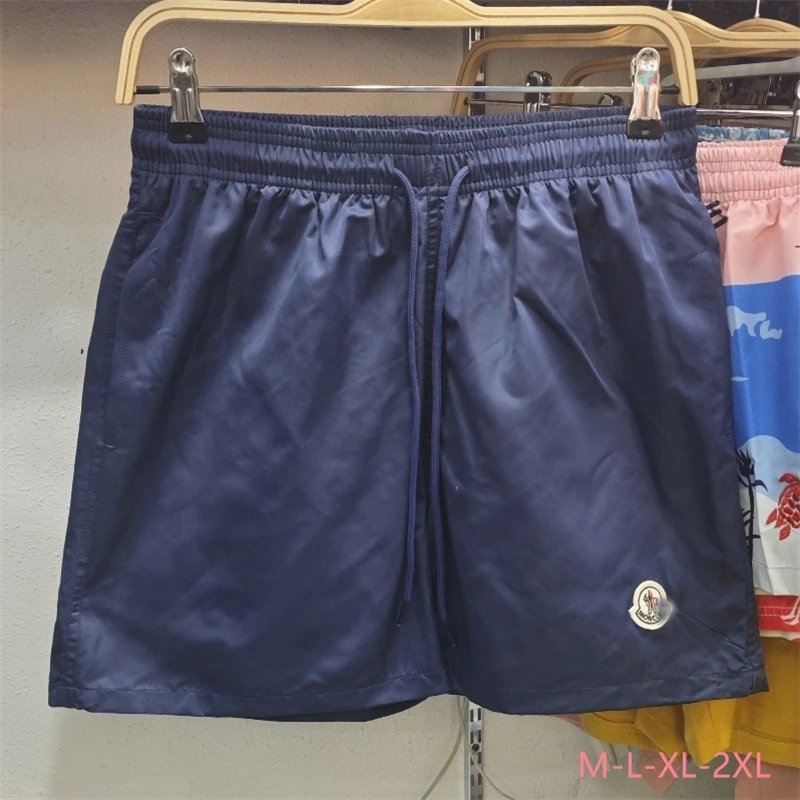 深蓝色