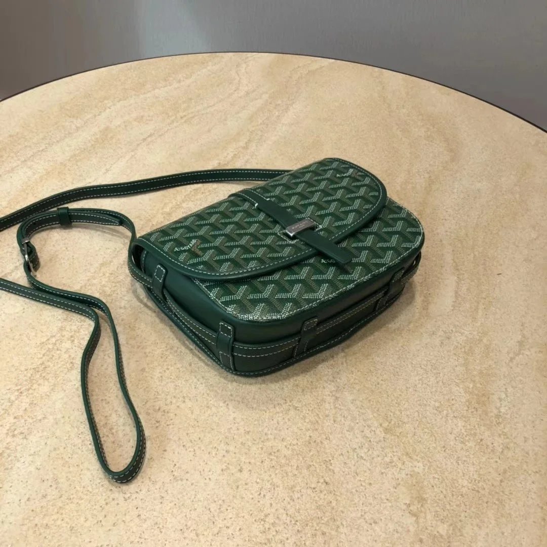 绿色