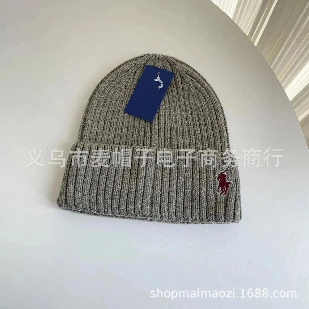 浅灰