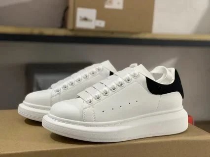 黑绒尾