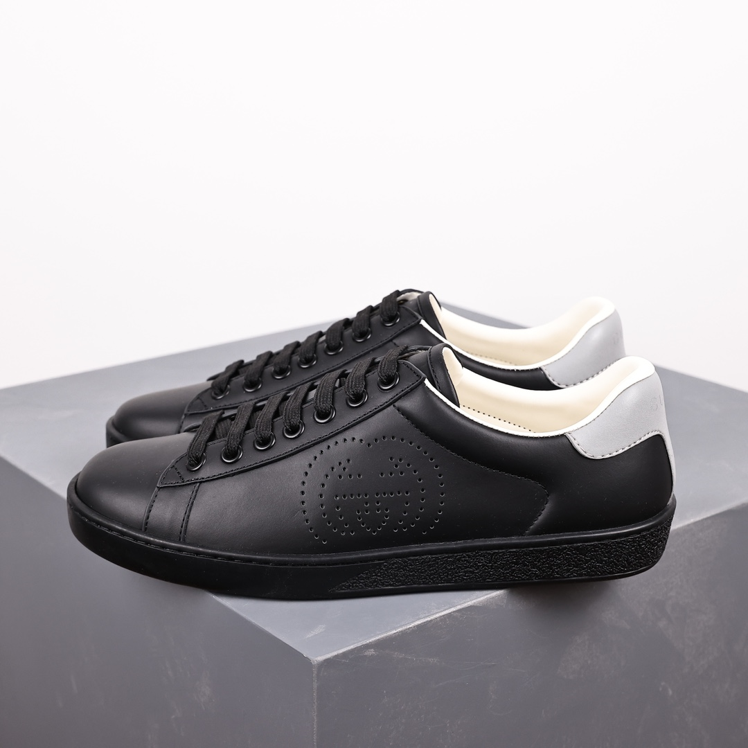 8 8