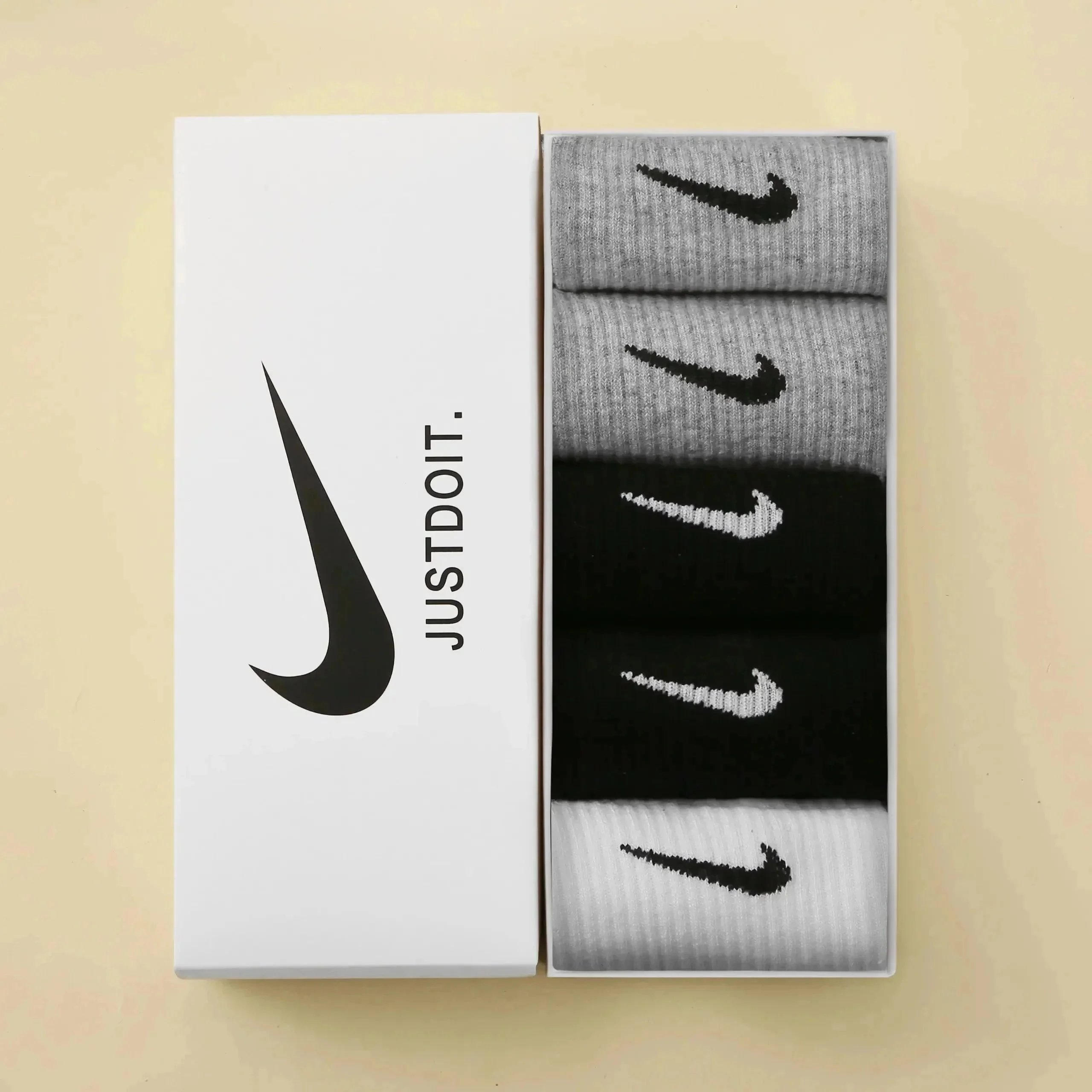 5 pairs all grey】