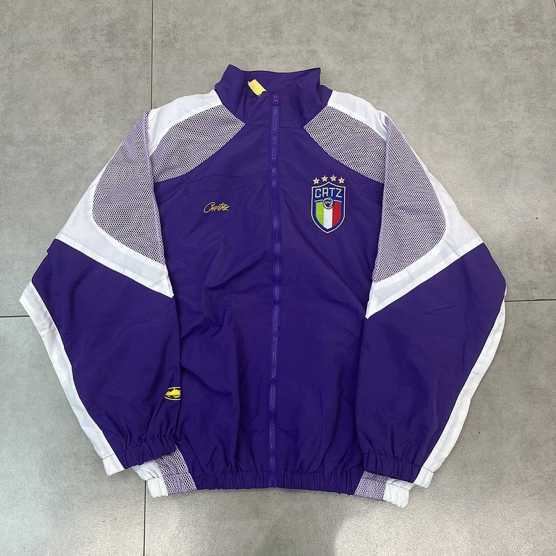 4 4
